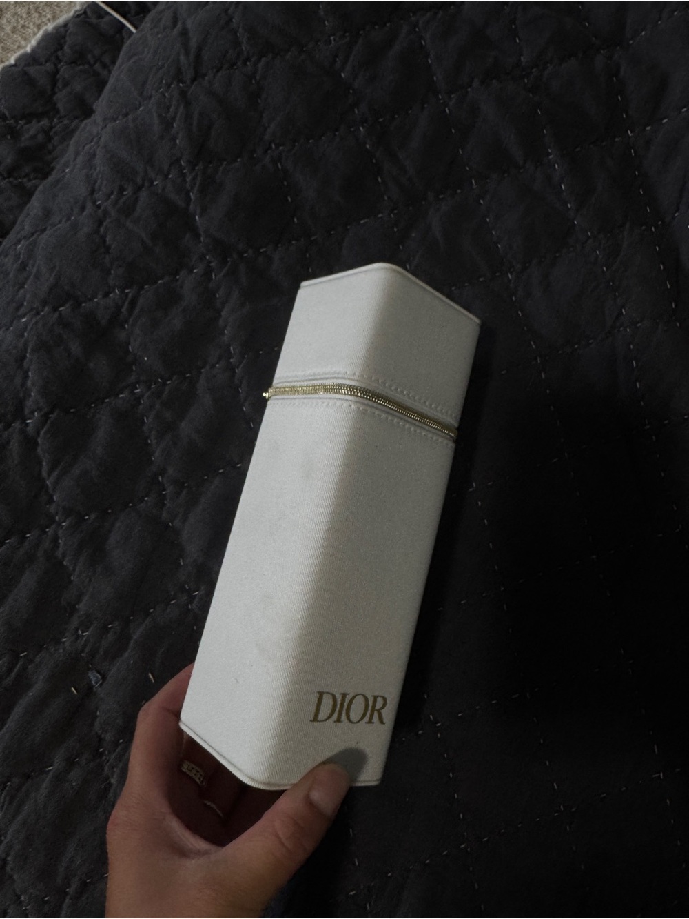 Dior White Make Up Brush Travel Case with Gold Zip Pull - Picture 2 of 4